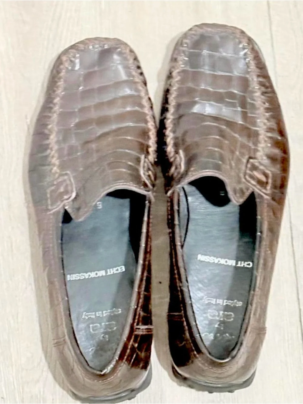 Ara Brown Croc-Embossed Leather Slip-On Moccasins